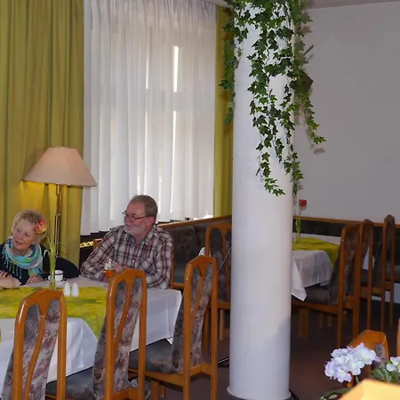 Naturparkhotel Haus Hubertus 3*