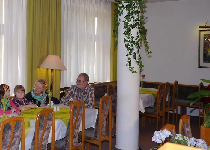 Naturparkhotel Haus Hubertus 3*